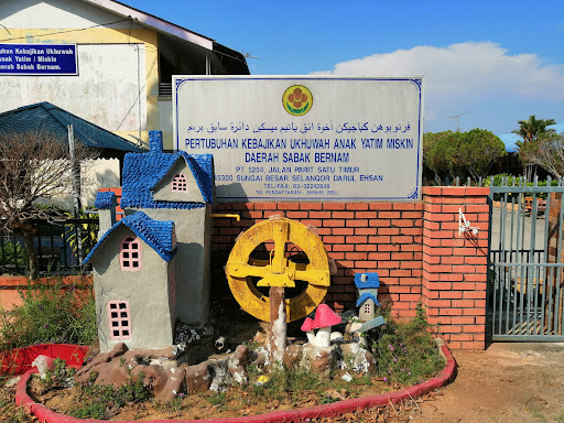 Pertubuhan Kebajikan Ukhuwah Anak Yatim/Miskin Daerah Sabak Bernam