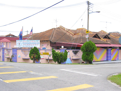 Pusat Jagaan Cumi & Ciki