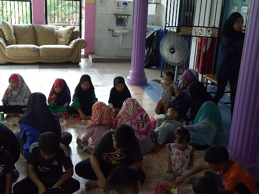 pertubuhan kebajikan anak-anak yatim dan asnaf qaseh ibu