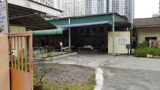 PUSAT JAGAAN RUMAH CHARIS