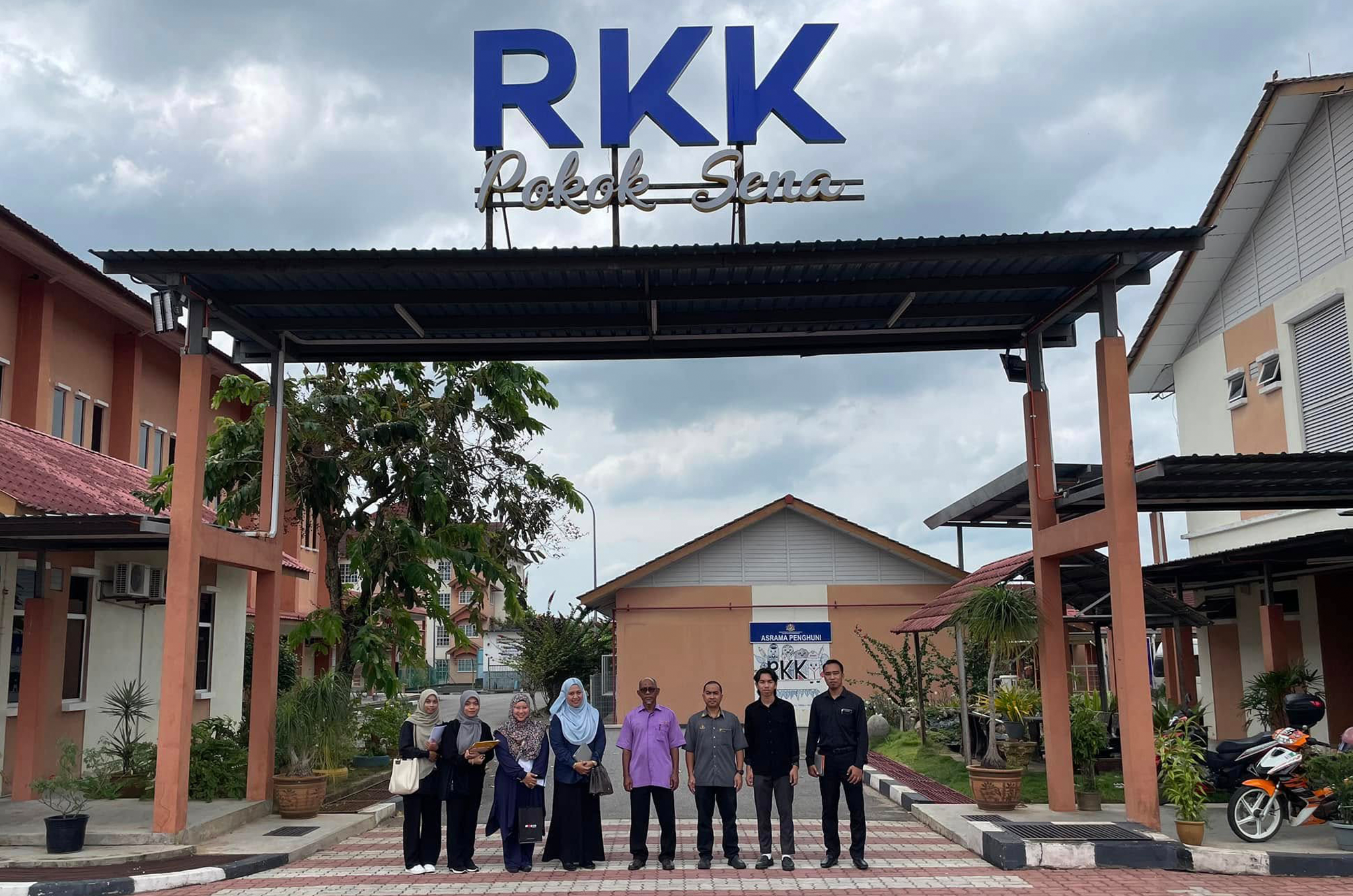 Rumah kanak-kanak pokok sena 1 Rumah Pokok Kanak-Kanak di SENA - Reka Bentuk Unik & Menarik